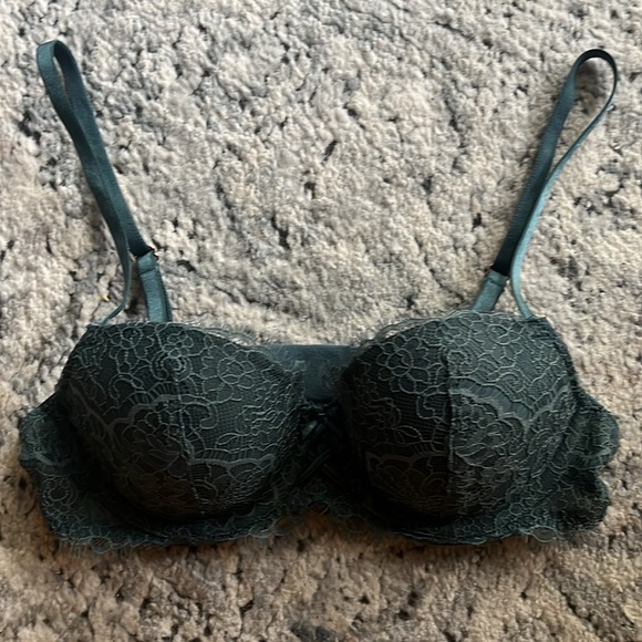 COPY - Victoria’s Secret dark teal lace bra - Picture 6 of 9